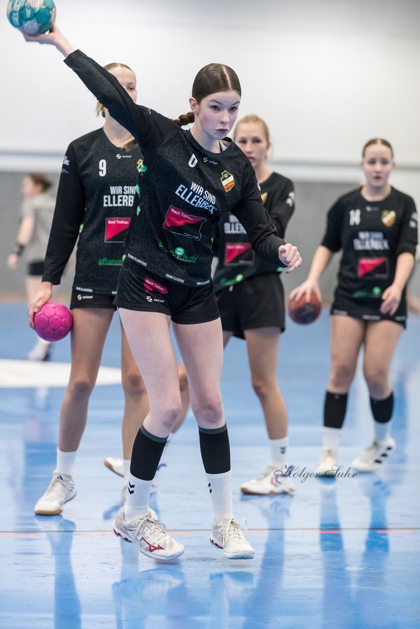 Bild 111 - wBJ TSV Ellerbek - TSV Uetersen : Ergebnis: 15:10